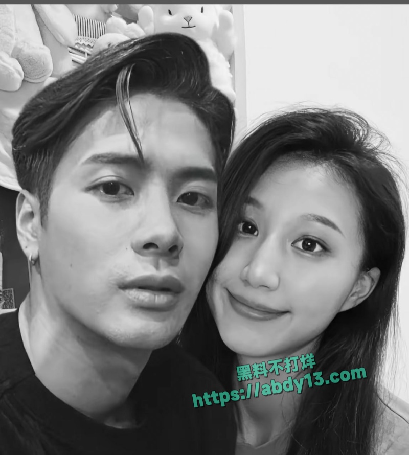王嘉尔被曝私生活混乱 8