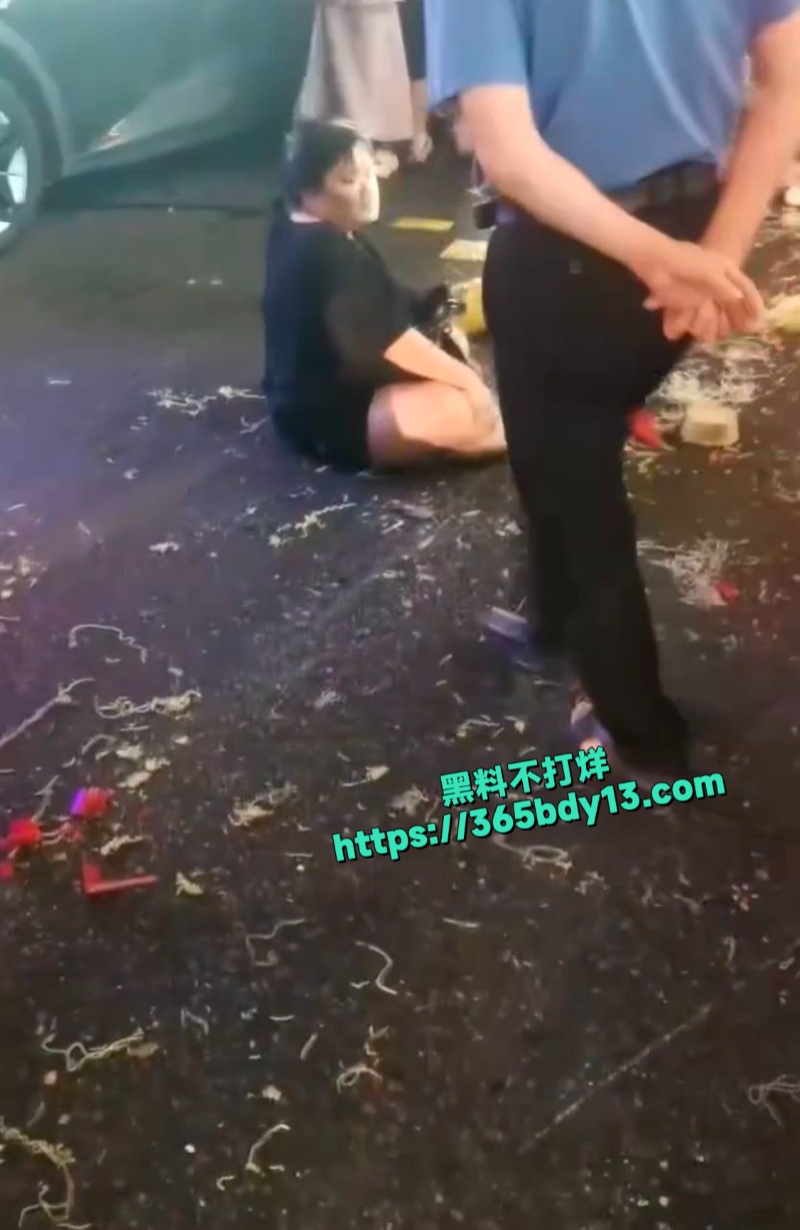 武汉江汉路车祸2