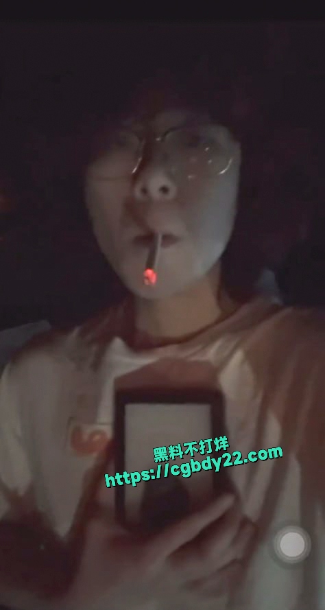 Zerebro加密货币代币创始人 Jeffy Yu  直播饮弹自尽4