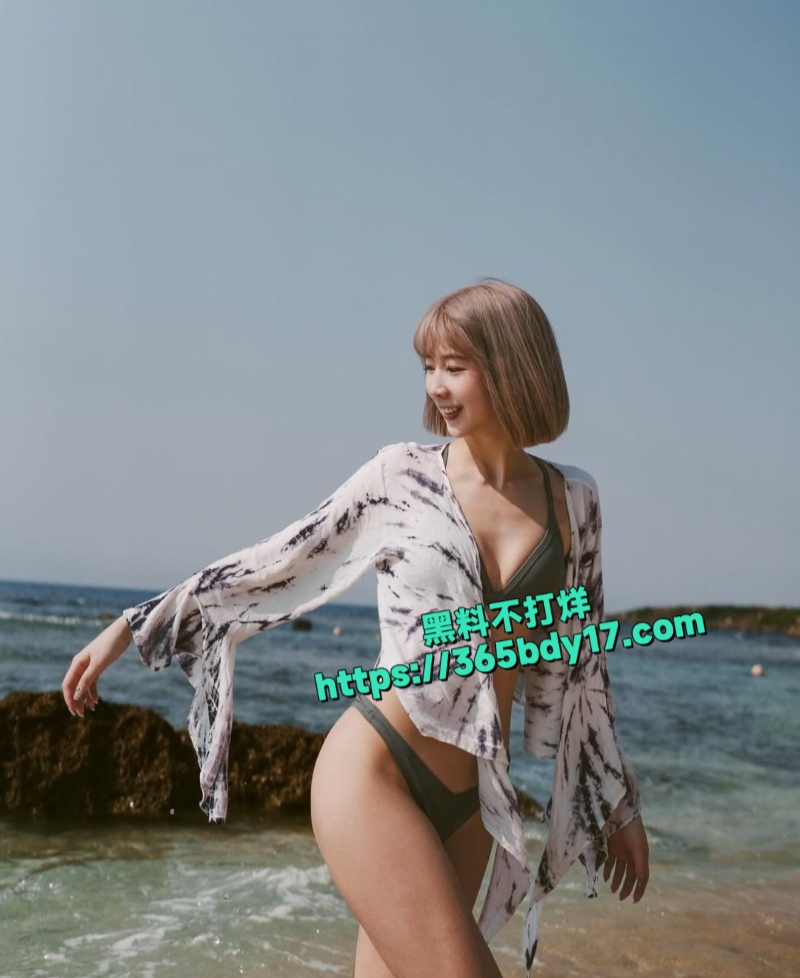 极品高颜值短发户外网美提扶妮7