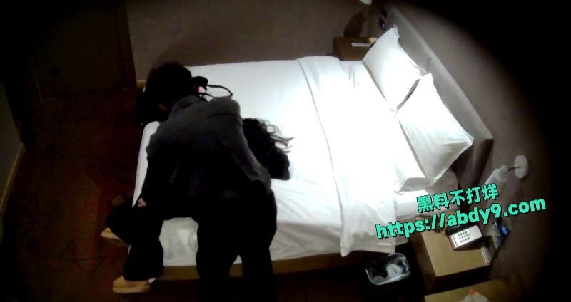 醉酒女孩不省人事被捡尸6