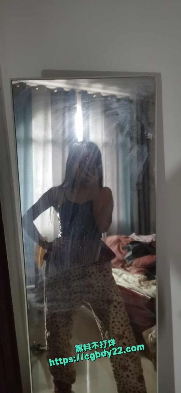 温州清纯女高中生 火辣身材肥臀炸裂9
