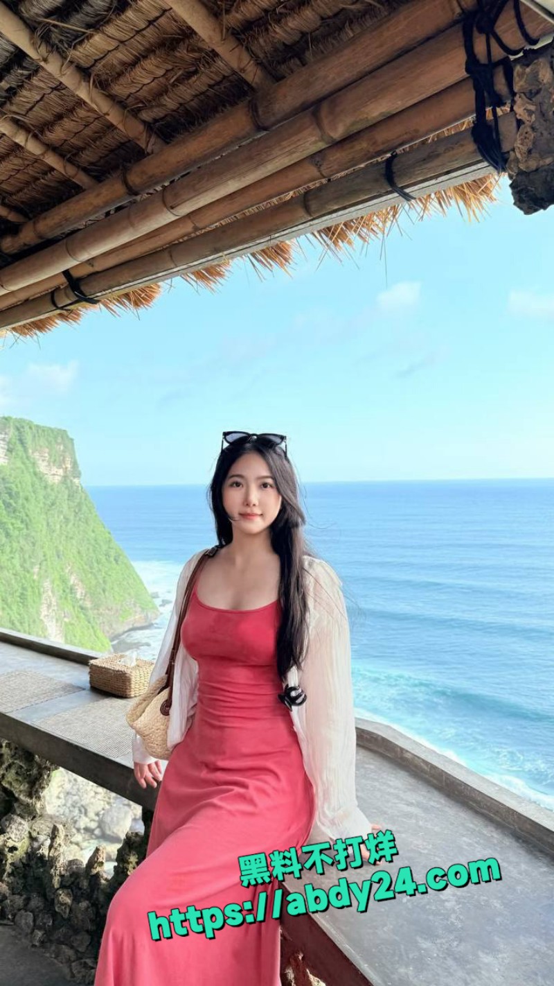 美女留学生被老外干屁眼 15