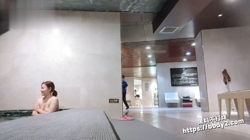 洗浴中心偷拍2