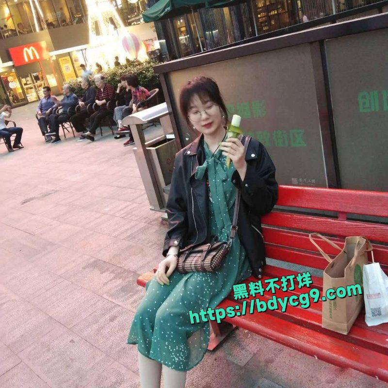 辽宁医科大学在校嫩妹被金主拿下被主人各种手段调教4