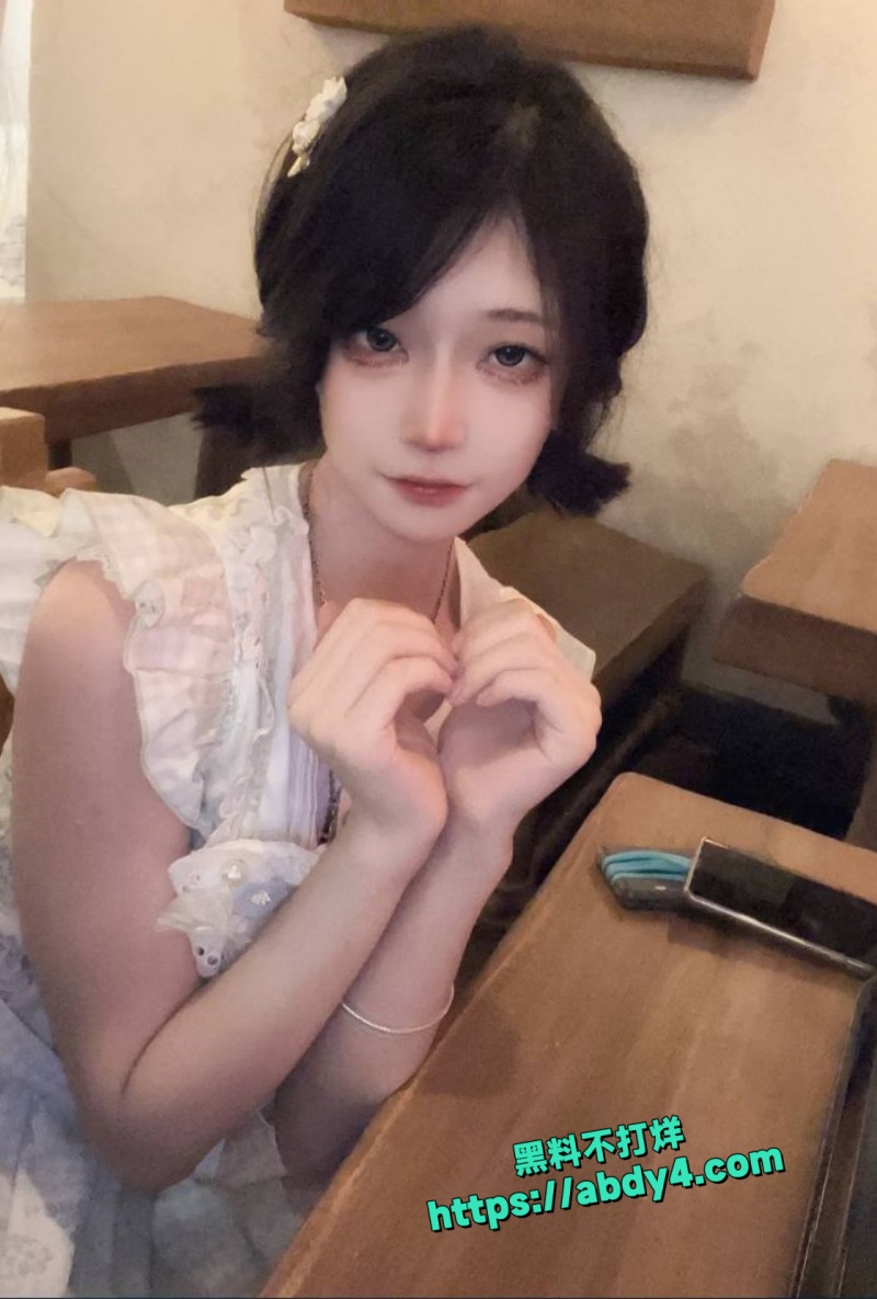 高颜值学姐完美露脸1