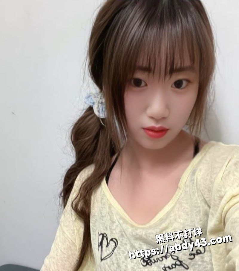 江苏大学生刘媛8