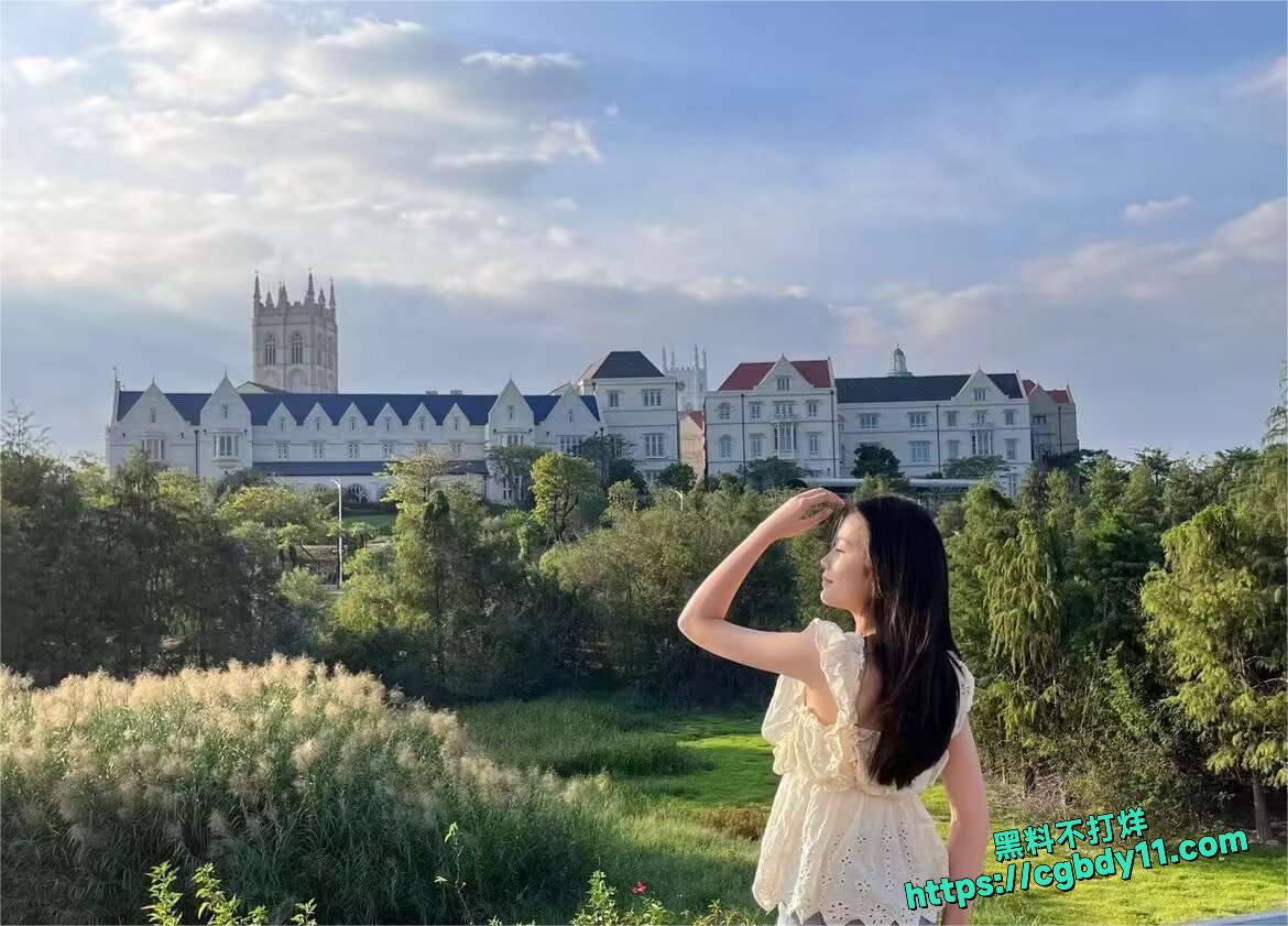 中国民用航空飞行学院吴婷