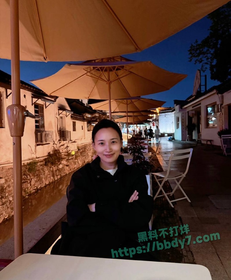 江苏盐城女警范涵07