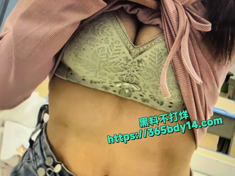 湖南长沙高颜值小情侣21