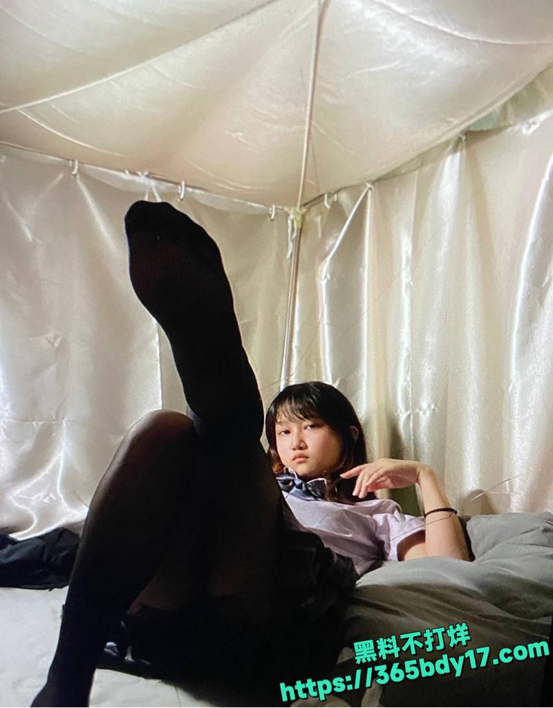 北何梦诗反差露出视频15.