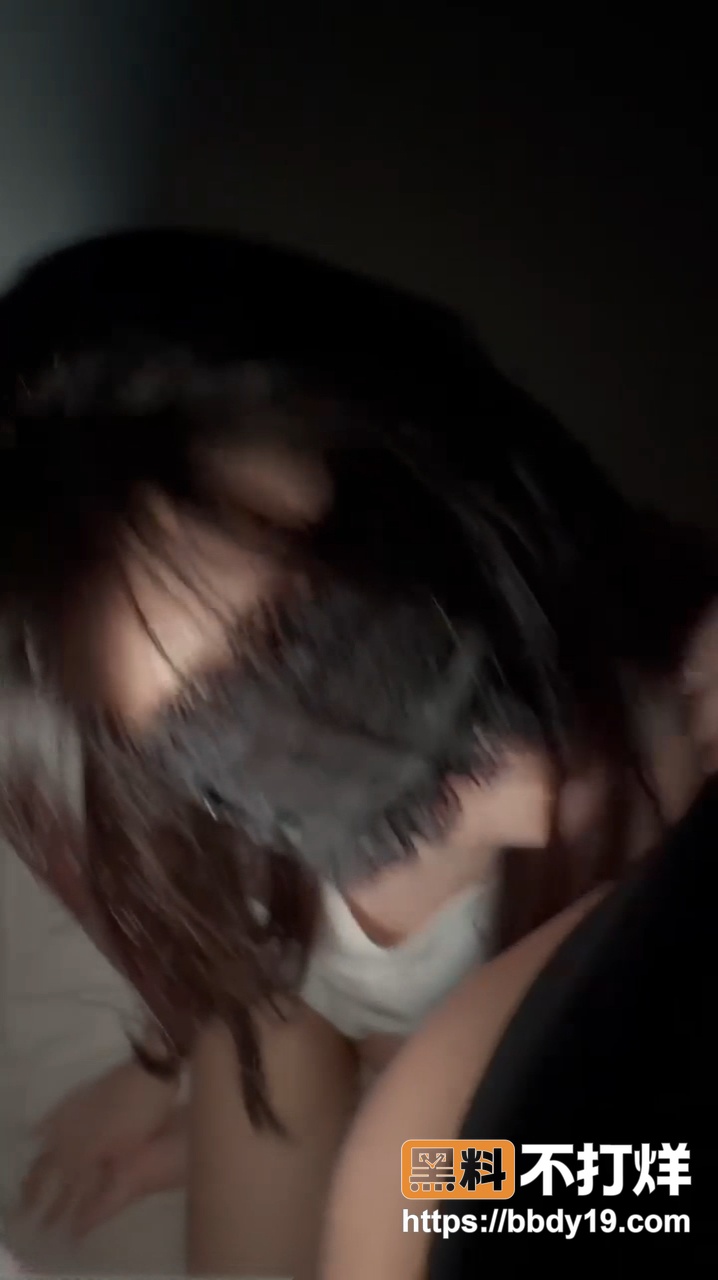 深夜室友突袭12