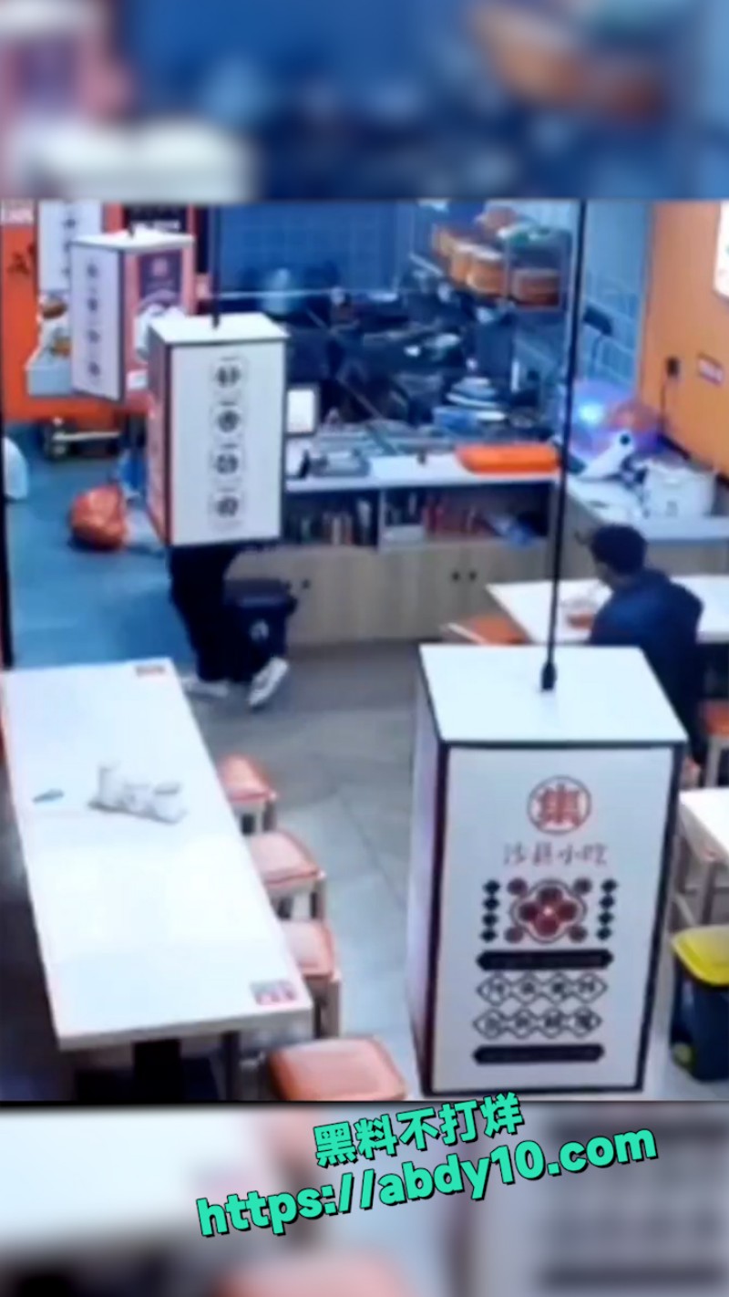 屁股有这么好闻吗 5