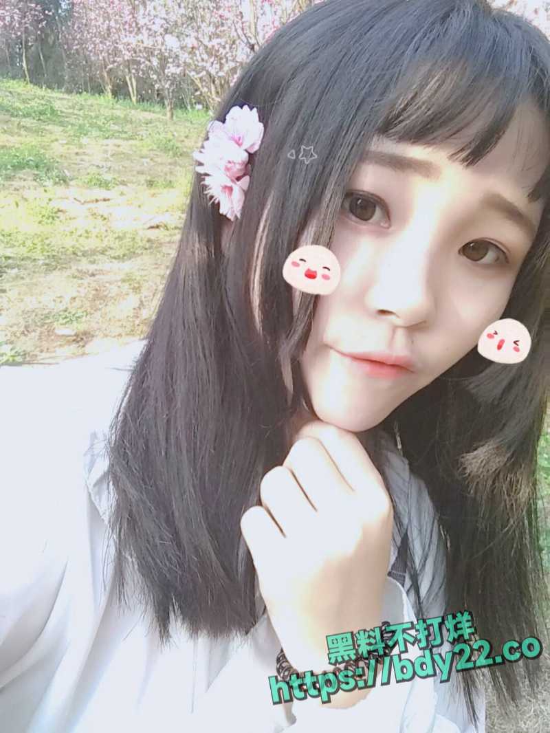 易梦雯7.jpg