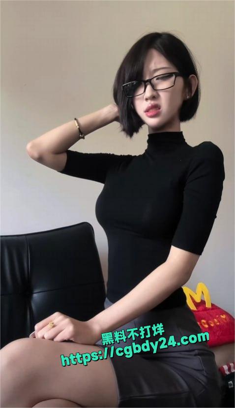 抖音50万粉丝网红行简1