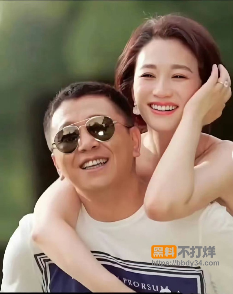 李小冉徐佳宁离婚24