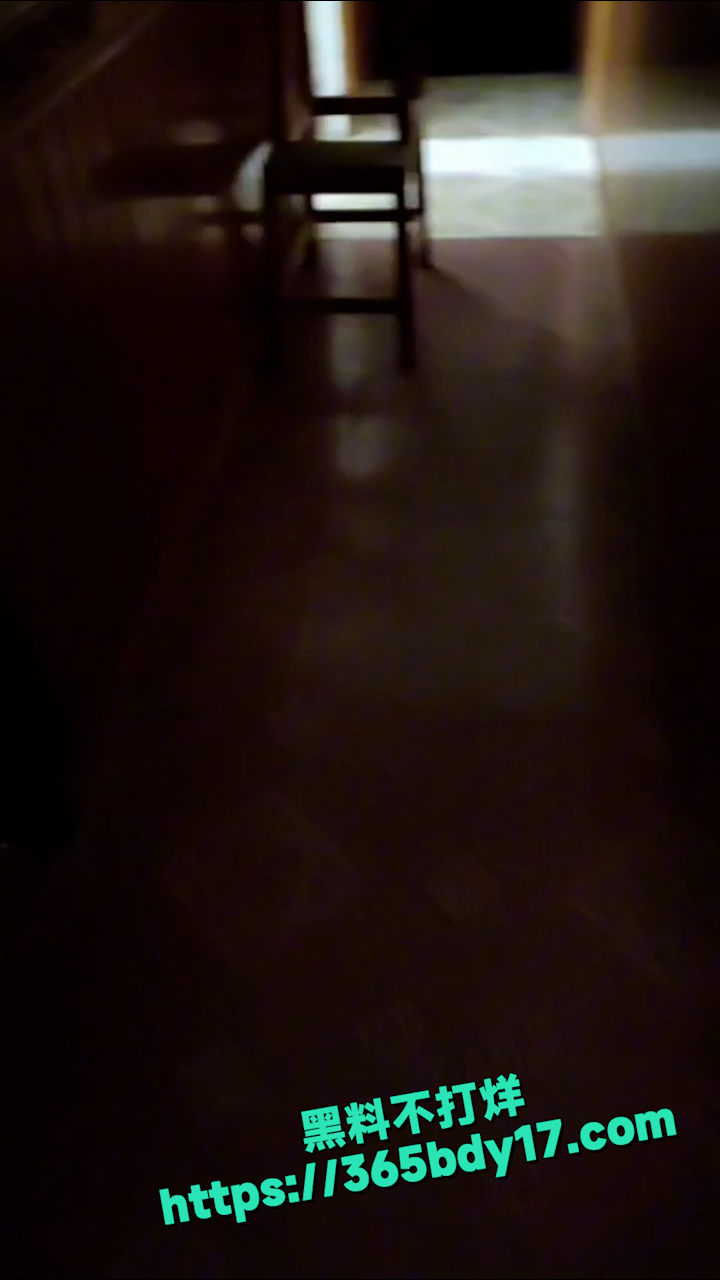 竖版模版.00002400