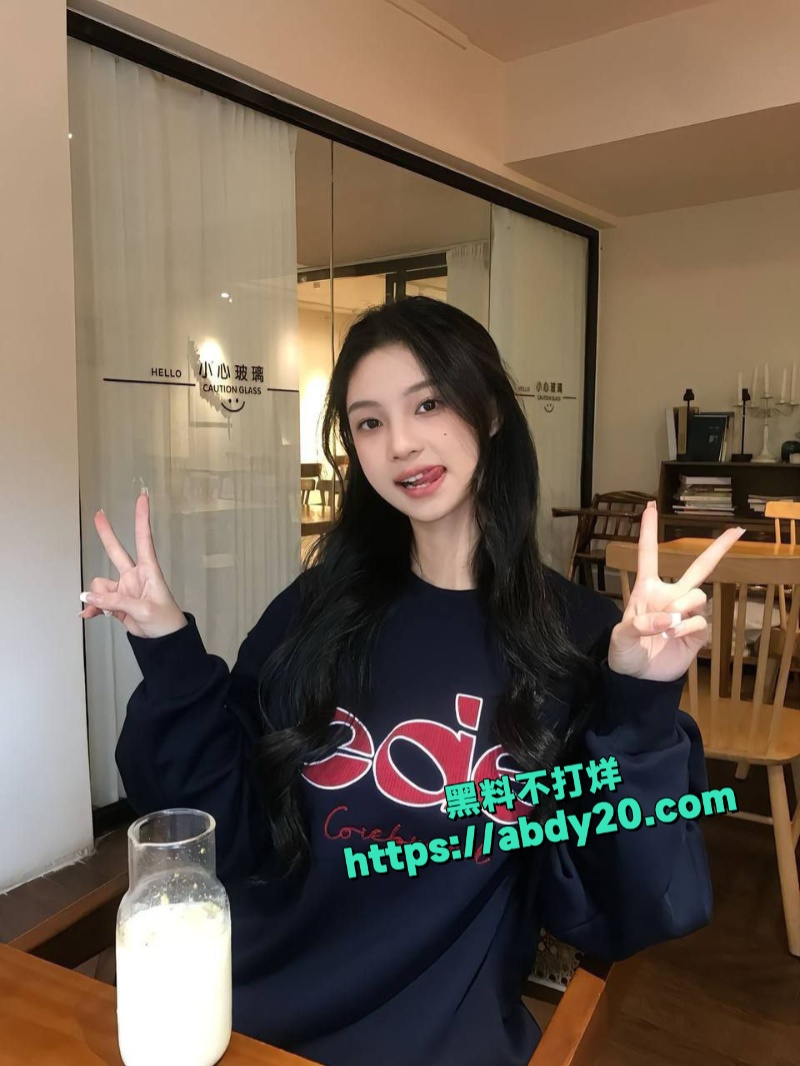私人影院挂羊头卖狗肉 9