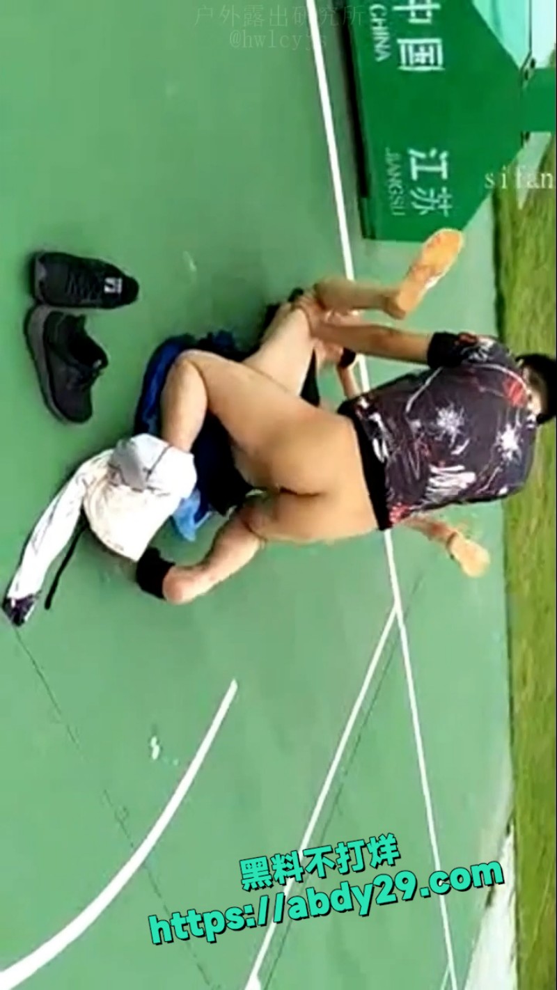 江苏某学校性感尤物 10