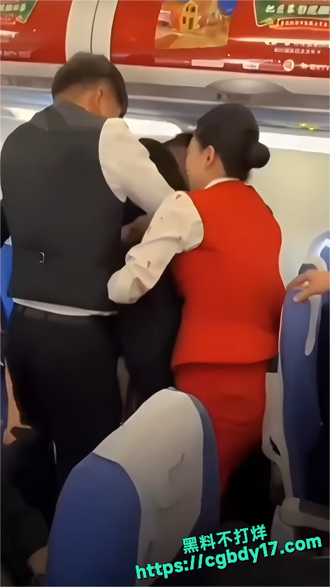 深航空姐被旅客咬伤3