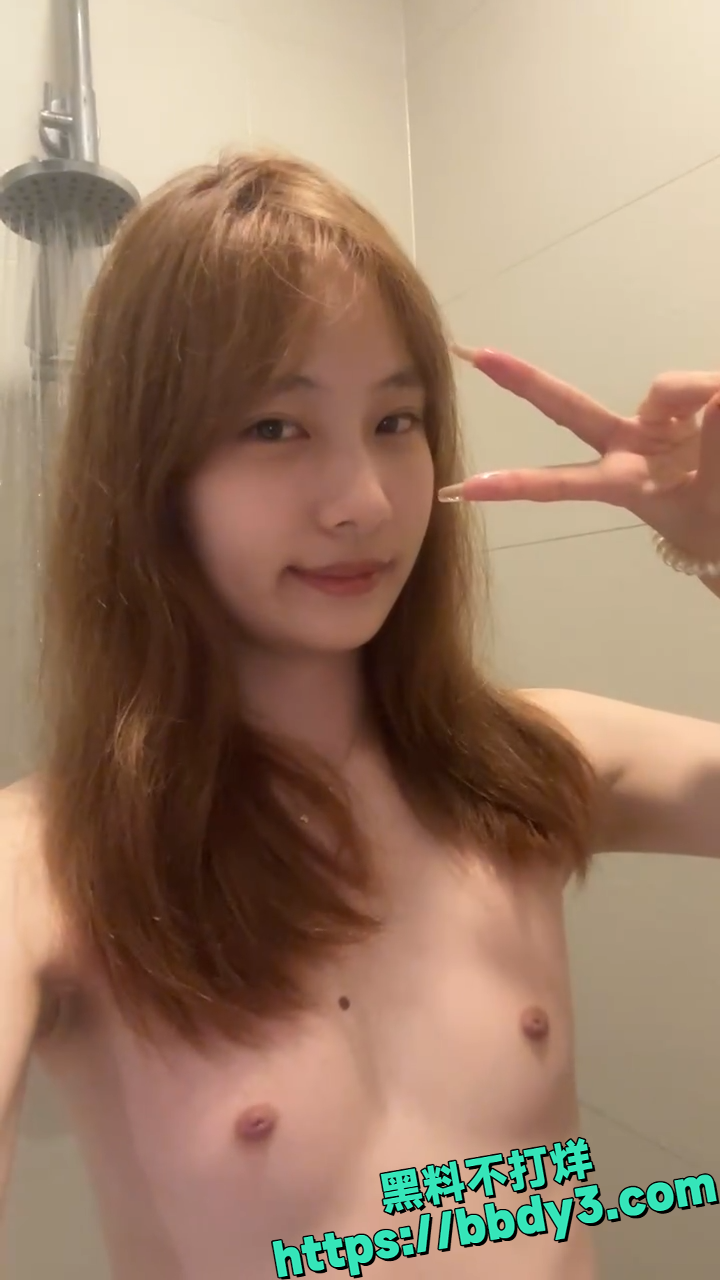 清纯女生自拍2