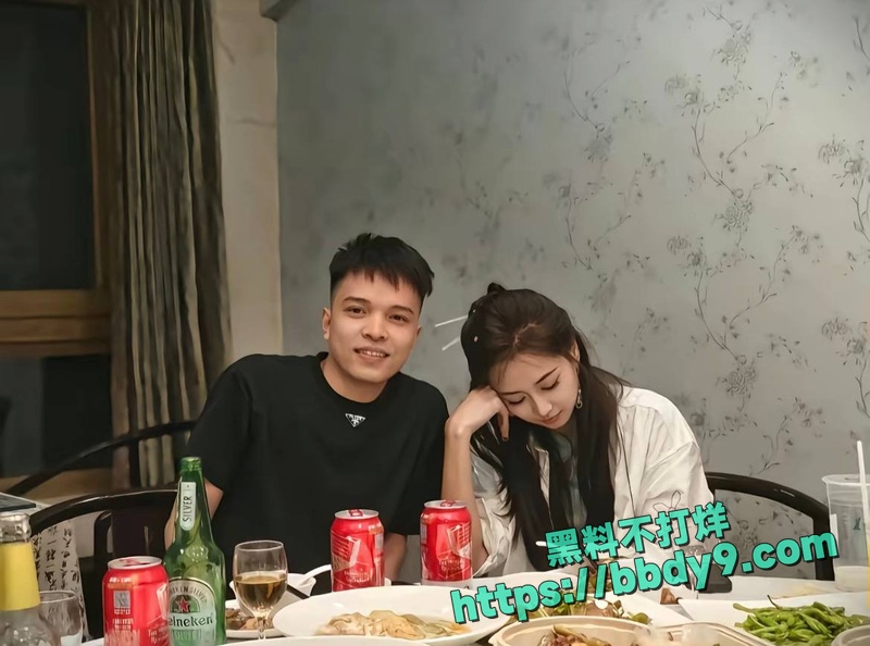 车模苏一宁为养孩子陪睡29
