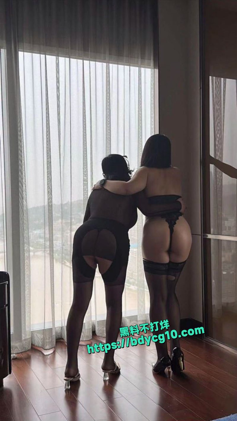 抖音风韵熟女莎莉娜汪子饶姐妹花最新资源12