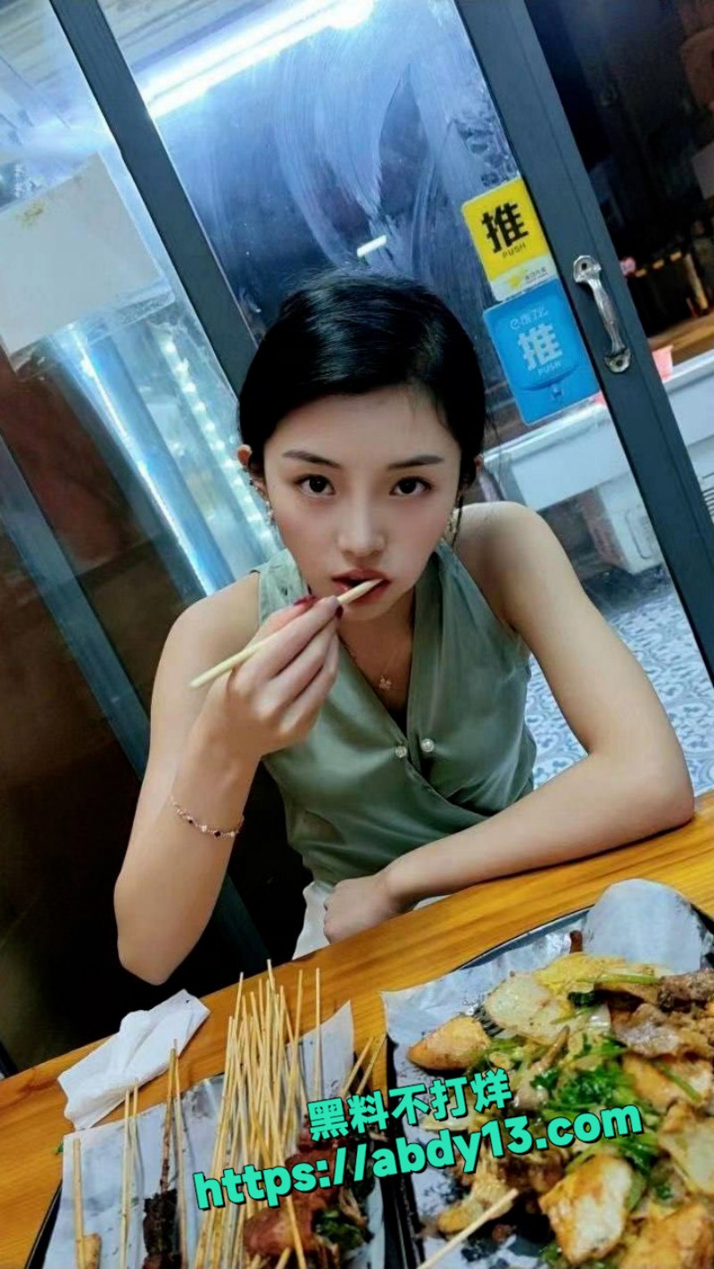 上海师范大学校花 邓乔馨 6