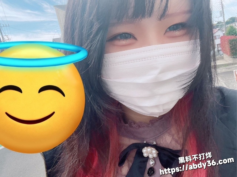 日本素人邻家大姐姐可爱自拍自慰合集9