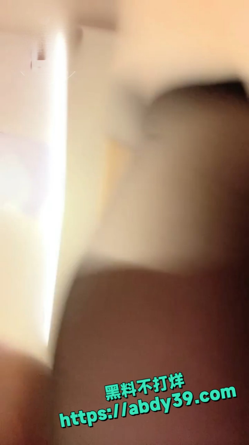 端庄淑女私下饥渴送逼 5