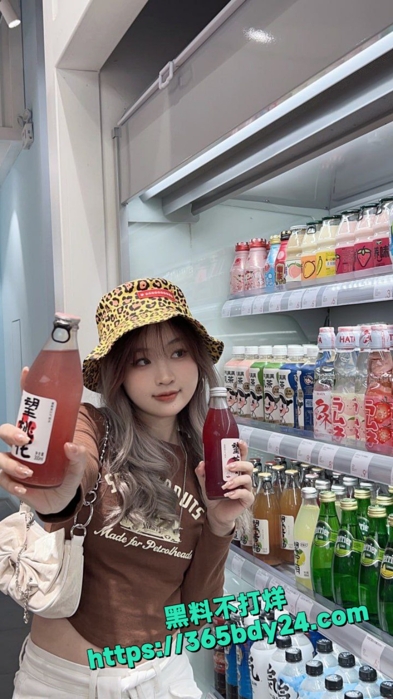 乐山高颜值学妹 6