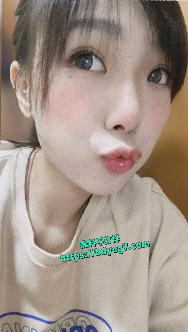 超抗操的美牙师晴晴与男友自拍的做爱视频被外流了出来10