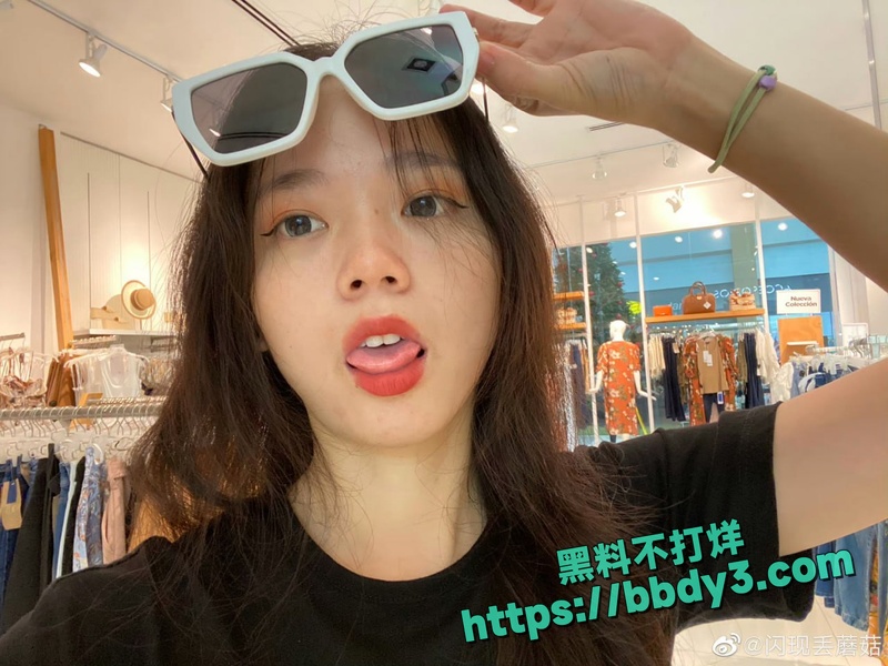 活泼的女孩1