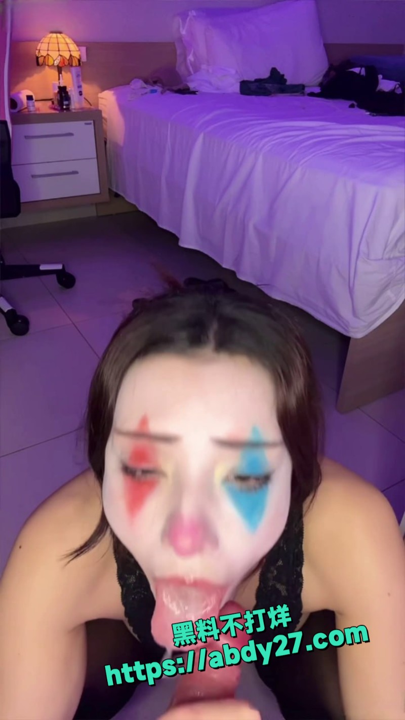 洋抖反差博主Voulezj6