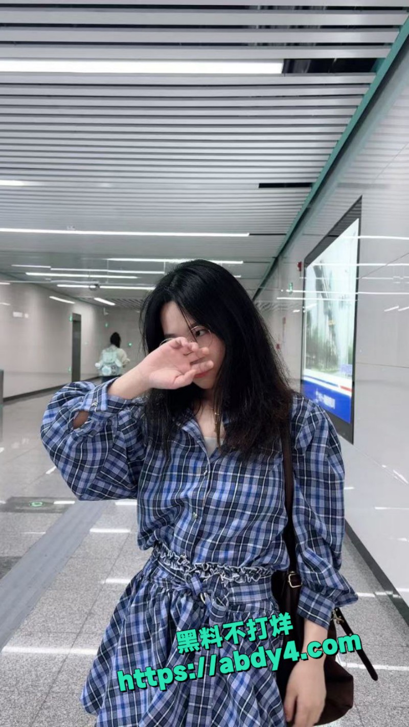 重庆女S拜金调教男 10