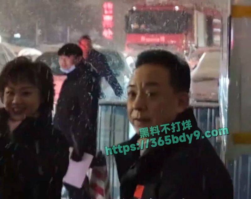 国家一级演员京剧第一美人李胜素与于魁智搞破鞋23