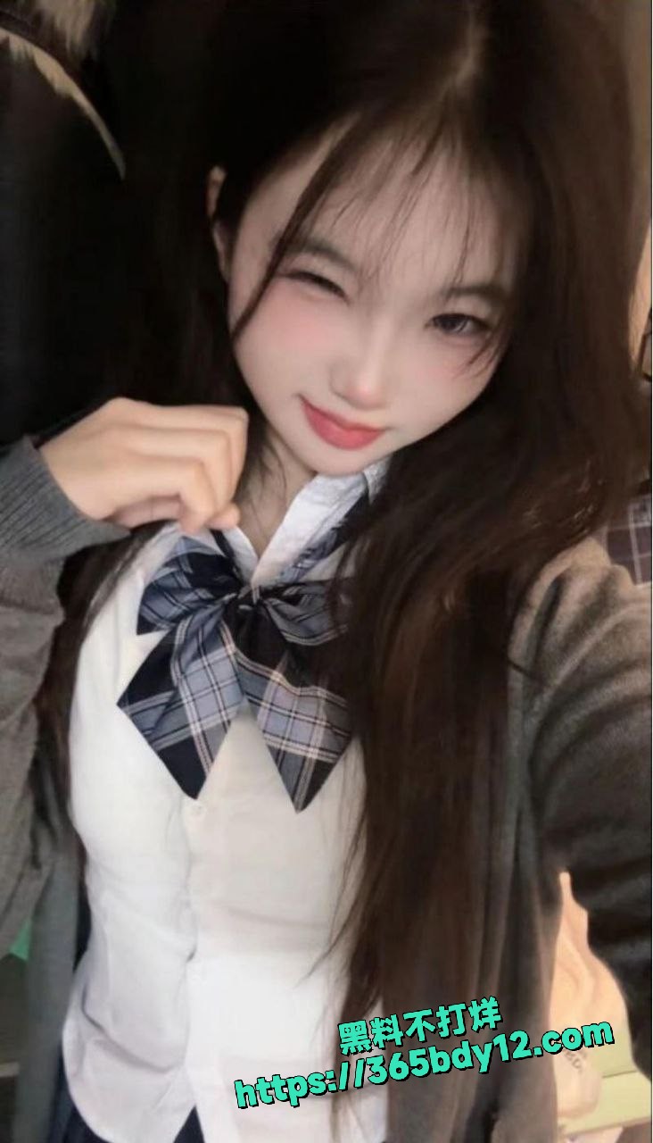 江西华东交大 大一萌妹唐沁茹 1