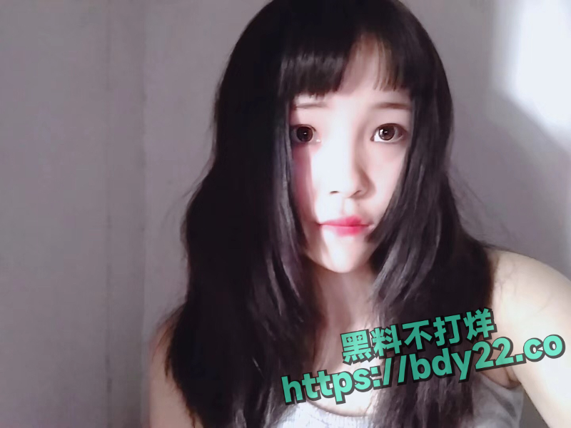 易梦雯36.jpg
