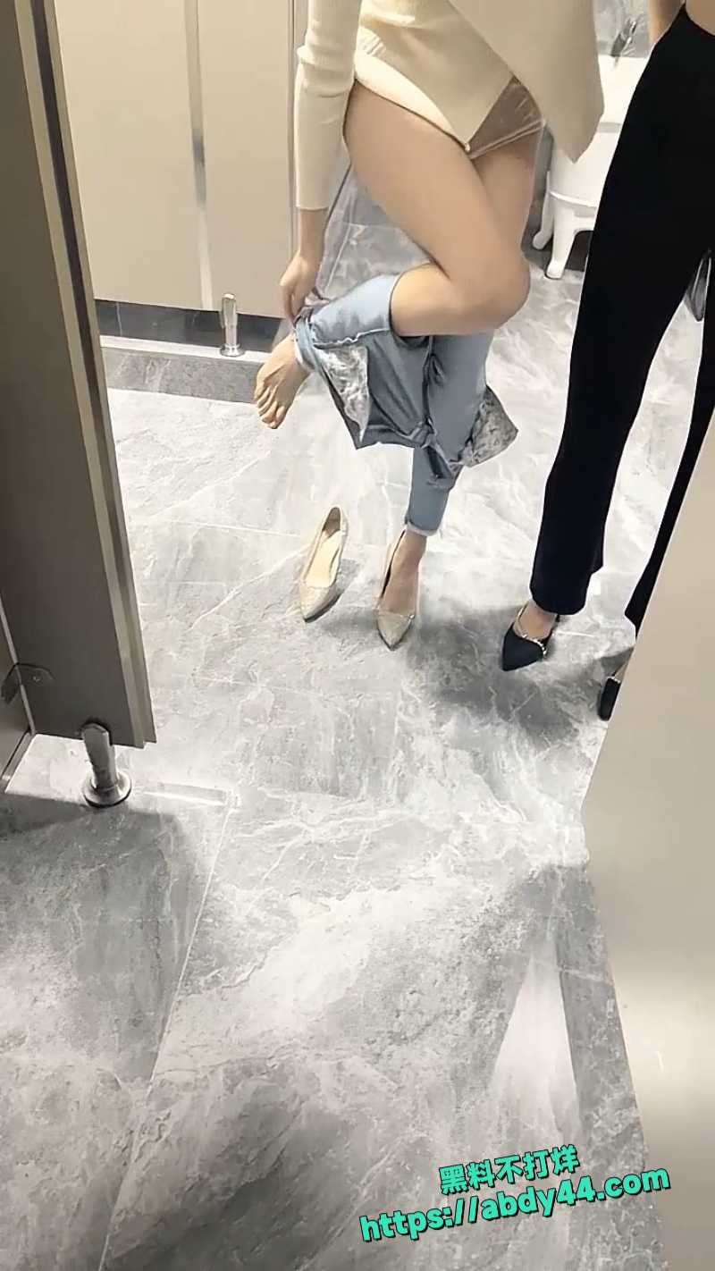 杭州街头公厕5
