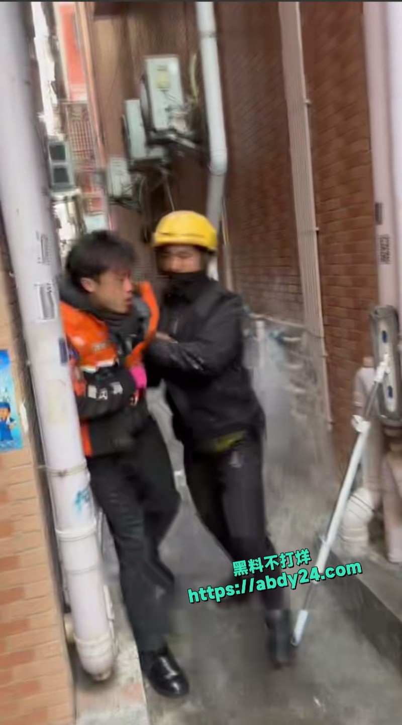 外卖小哥互殴打架4