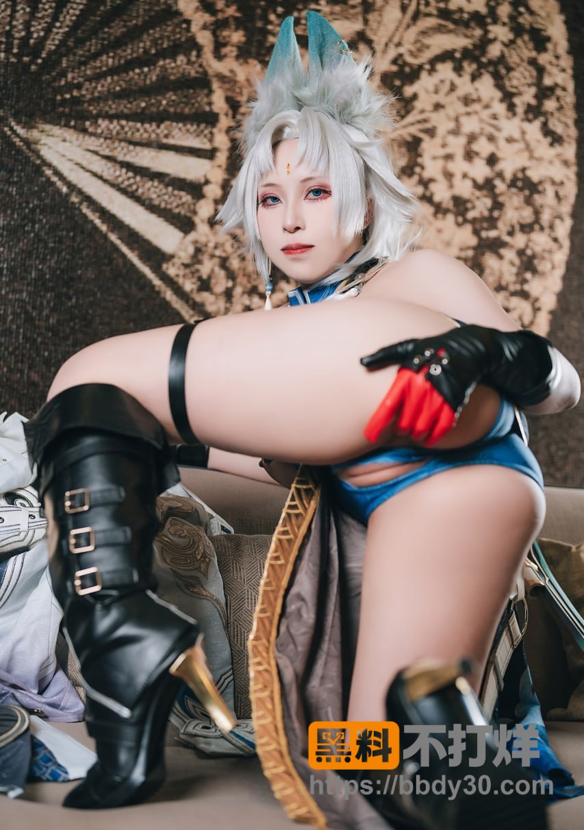 颜值反差coser6