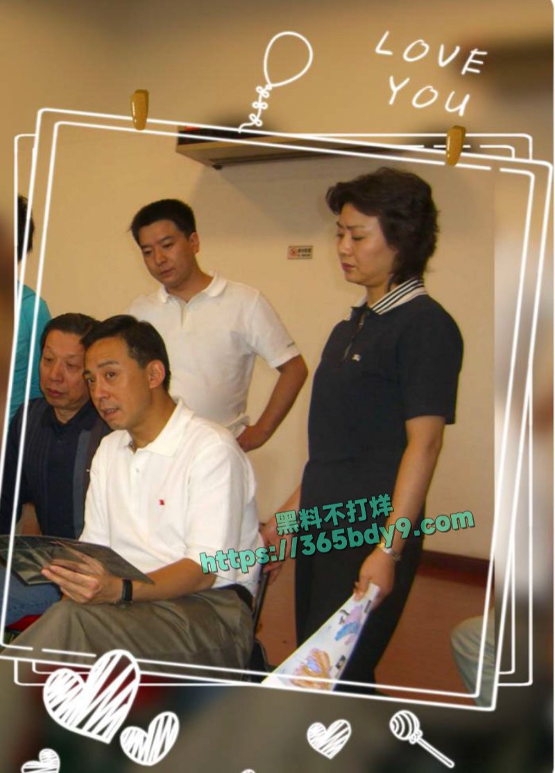 国家一级演员京剧第一美人李胜素与于魁智搞破鞋38