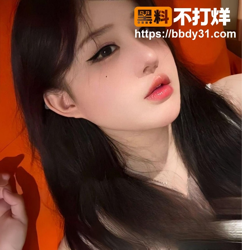 抖音小妍私密定制自慰视频流出3
