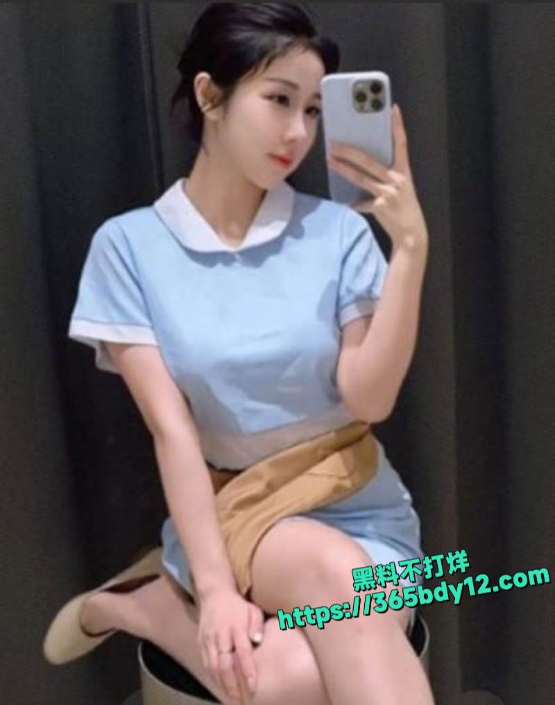 好利来蛋糕店女员工赵艳艳