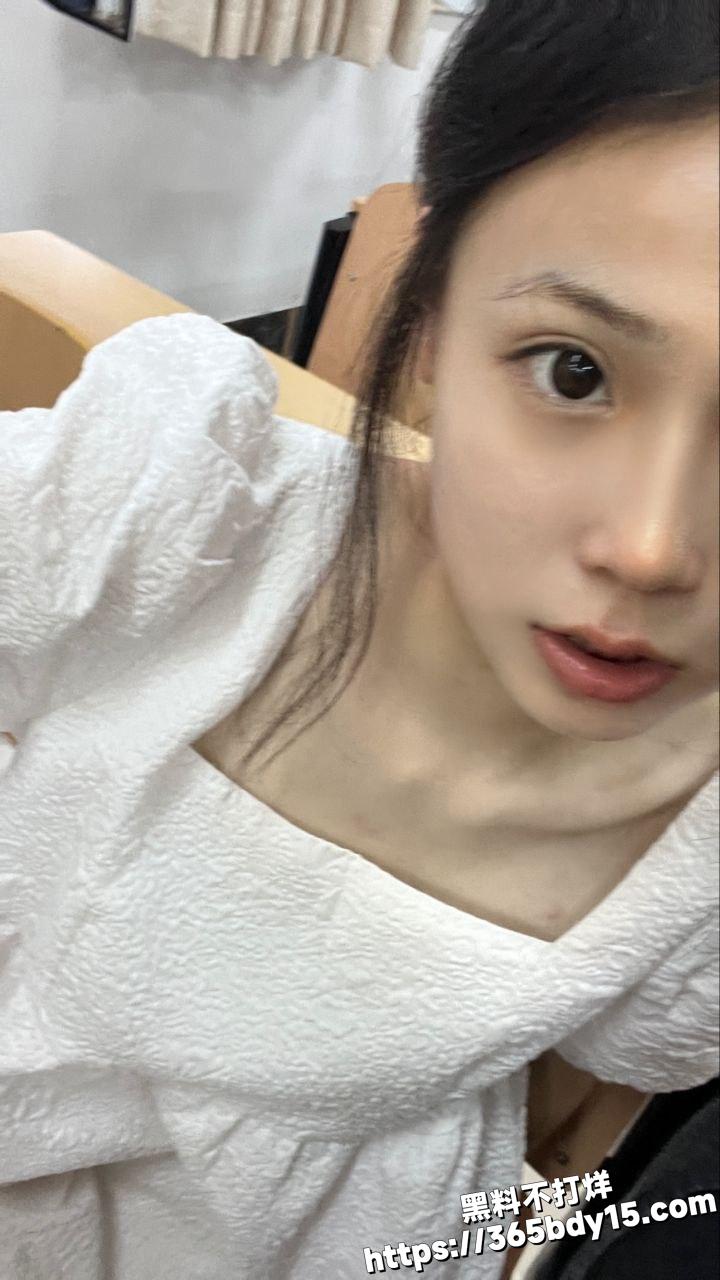 刘奕辰视频1