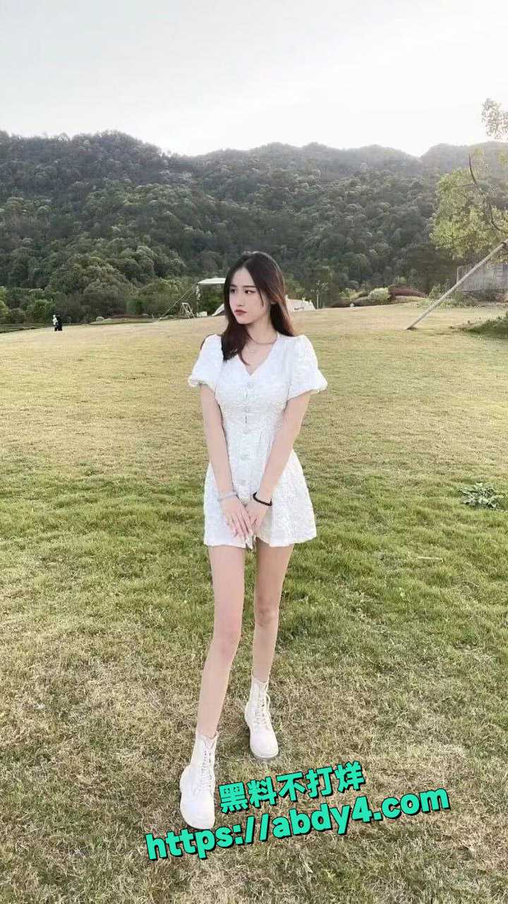 刚毕业反差女大学生 10