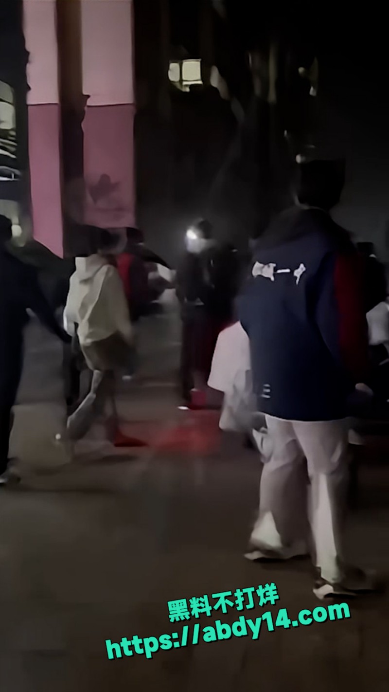 山东郯城一中校园霸凌曝光 19