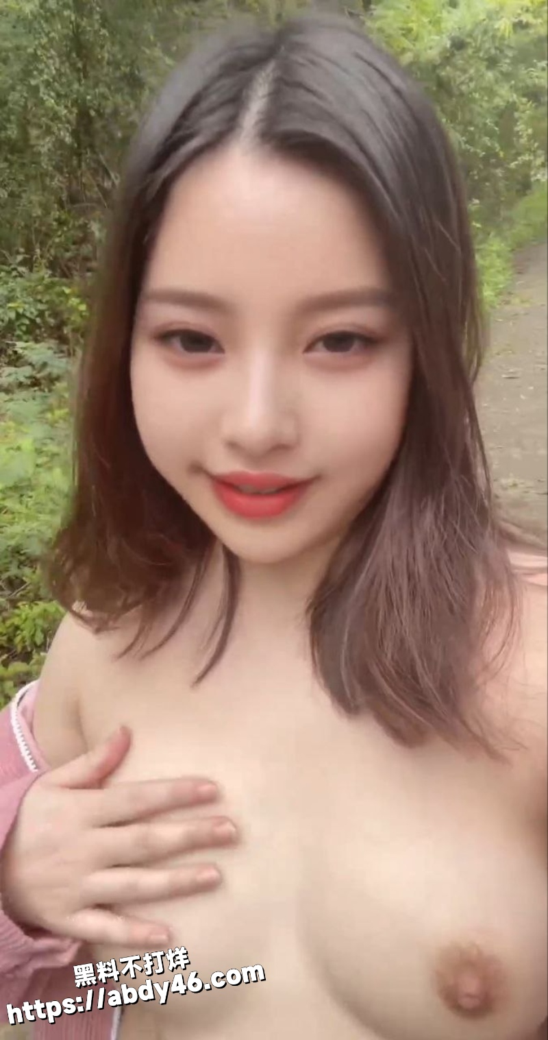 推特网红巨乳肥臀颜值反差母狗5
