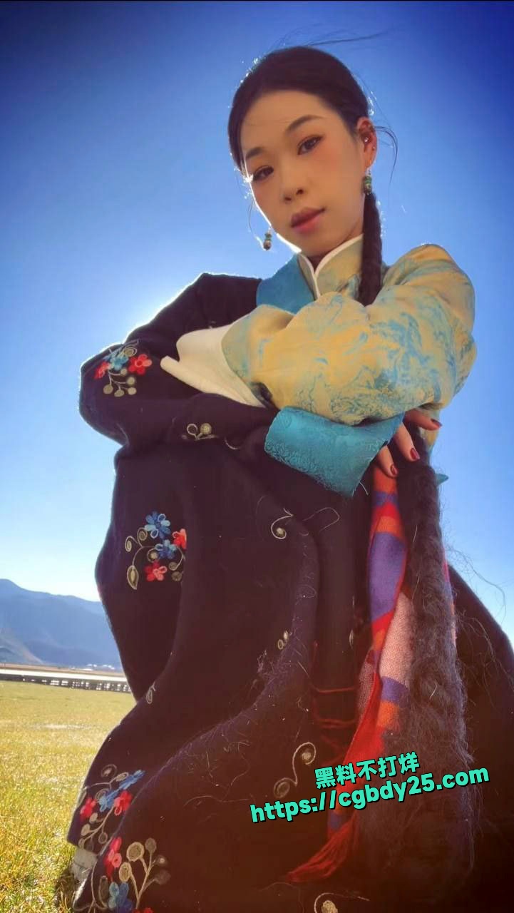抖音优质小众博主ooo2大尺度自慰约炮视频流出3