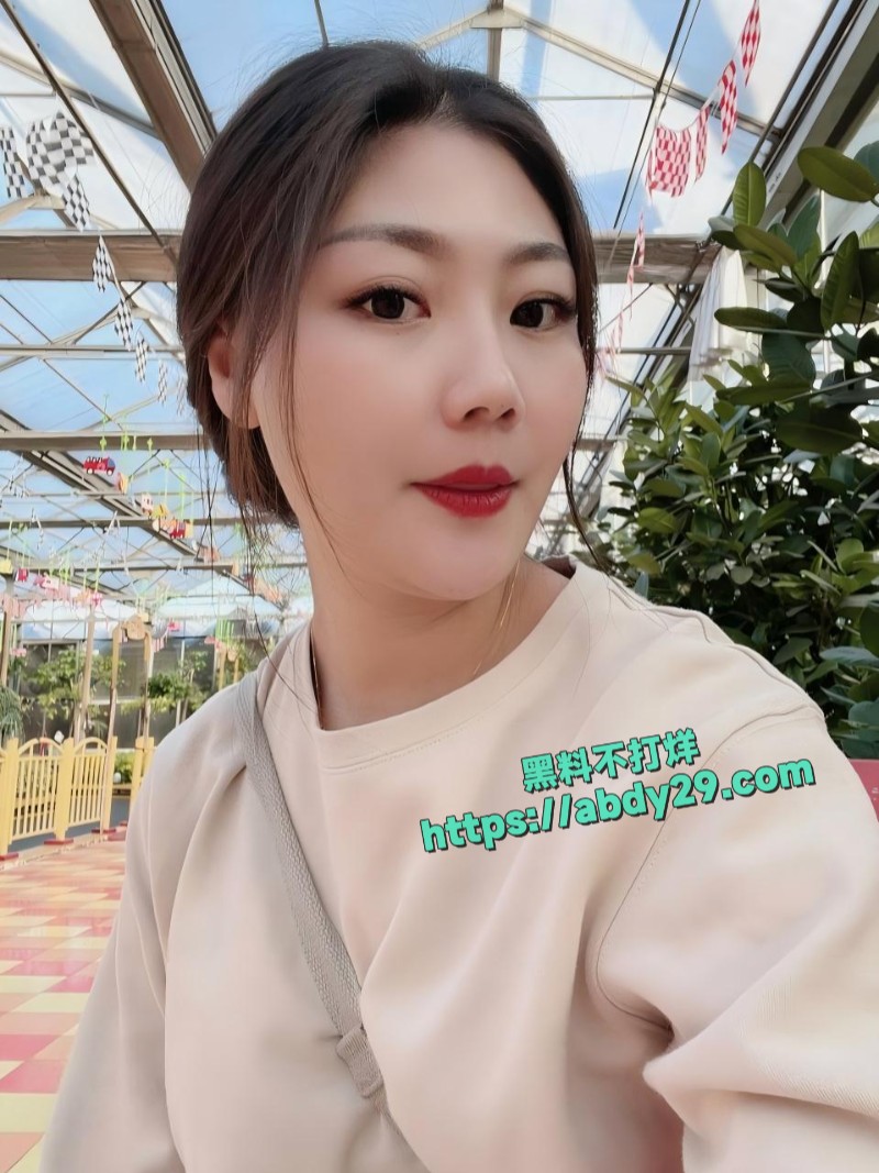 探探上约炮广州骚货刘钰莹8